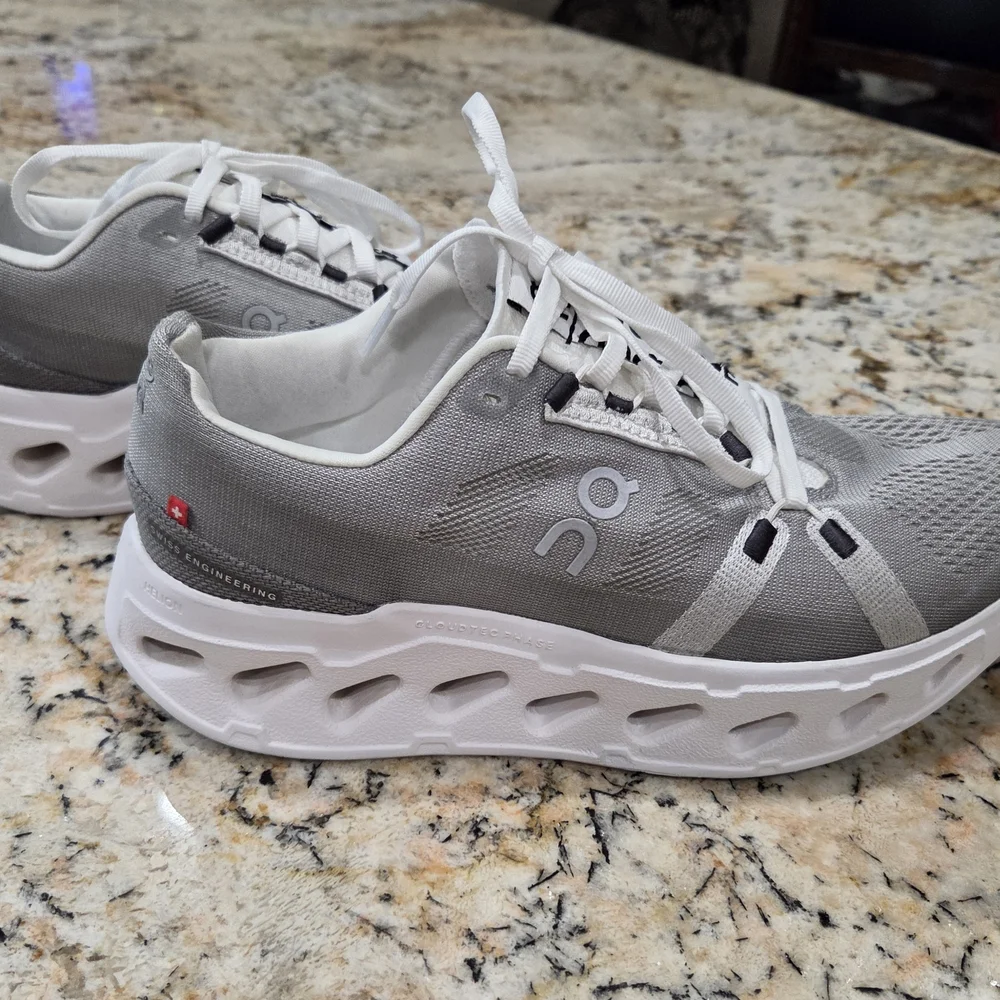 On Cloudeclipse Textile Trainer Women's Sneakers Size 9.5 - Picture 2 of 12